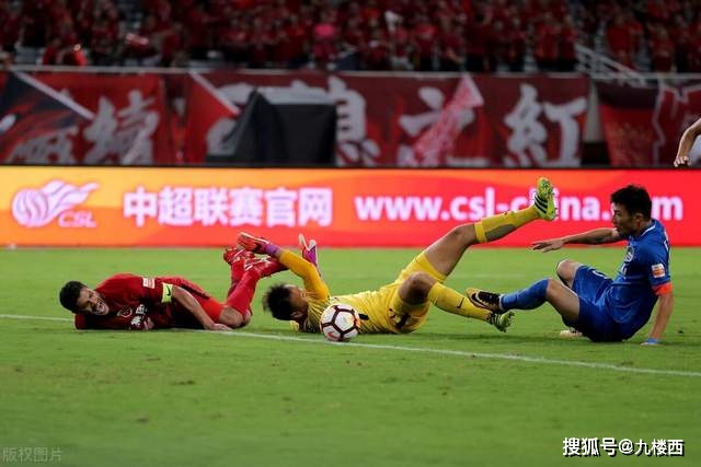 王皓谈失冠：男乒需为年轻队员提供成长空间